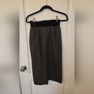 Elegant Gray and Black Wool Women's Valentino Miss V Skirt